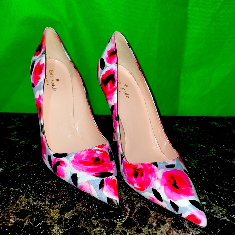 Kate Spade Shoes Kate Spade Licorice Pink Rose Garden Print Heels 9 1/2 B